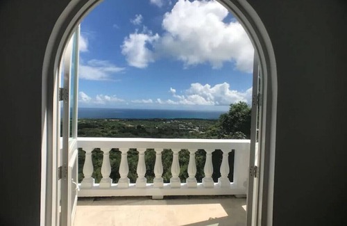Puerto Real Casa | Espectacular villa con vistas inigualables, renovación completa completada en mayo de 2017