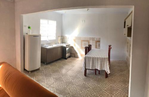 Cassino Apartamento | Casa com 2 quartos grandes a 150m da praia