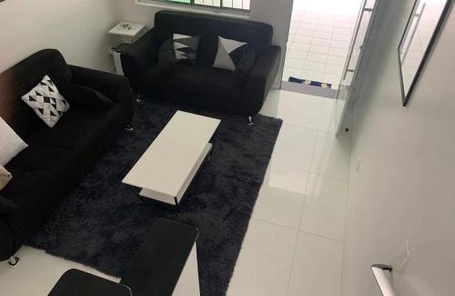 Centro Casa | Casa Com 4 Quartos Centro