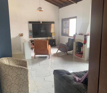 Tramandai Casa | Casa com 4 quartos e piscina pra aproveitar