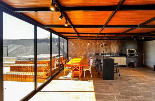 Recanto Araucaria Casa | Casa com 4 Suites, Jacuzzi e Lareira Externa