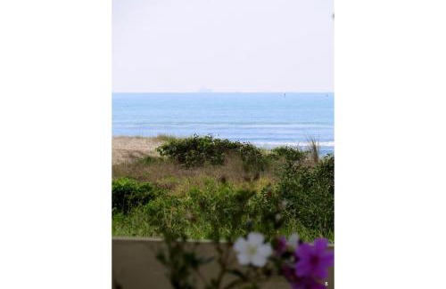 Pontal do Parana Casa | Casa com Vista Panorâmica da Praia de Pontal do PR