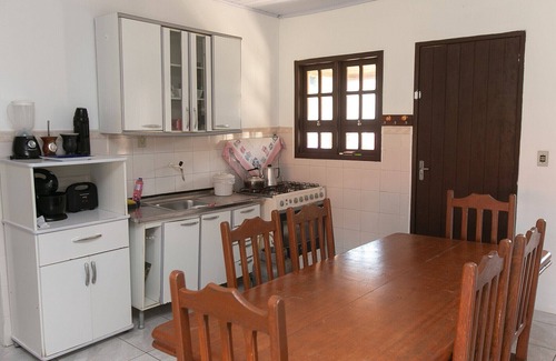 Cidreira Casa | Casa com churrasqueira próx à Praia de Cidreira/RS