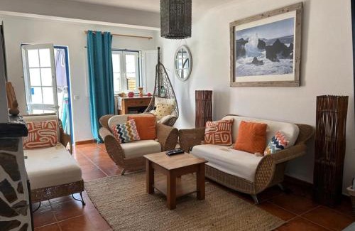 Zambujeira do Mar Casa | Casa com Cor