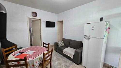 Fenavinho Casa | Casa com Lareira e Ar Condicionado Bem Localizada