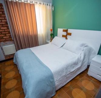 Centro Casa | Casa com os pés no mar em Iriri ES