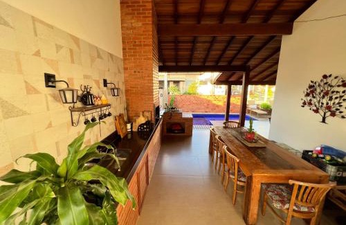 Sao Pedro da Aldeia Villa | Casa com Piscina, Churrasqueira e Garagem Privativa