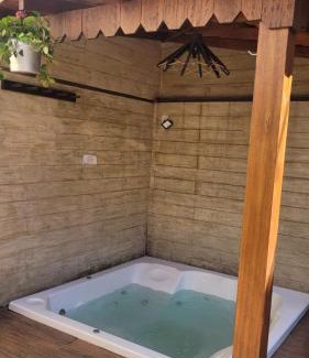 Jardim Iate Clube Casa | Casa com piscina em Balneário Camboriú