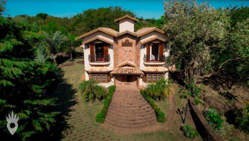 Indaiatuba Casa | Casa com Piscina & Área Gourmet em Indaiatuba
