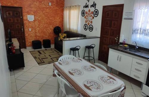 Tupy Casa | Casa com Piscina Aquecida, Churrasqueira e Wi-fi, lado praia de Itanhaém