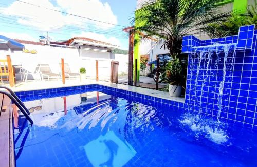 Estufa II Casa | casa com piscina