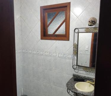 Macae Casa | CASA COM PISCINA CENTRO MACAé PERTO DE TUDO