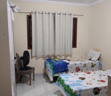 Macae Casa | CASA COM PISCINA CENTRO MACAé PERTO DE TUDO