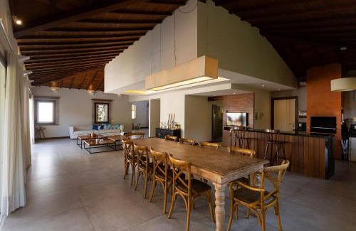 Ferradurinha Casa | Casa com Piscina e Acesso à Praia | Cavalo Marinho
