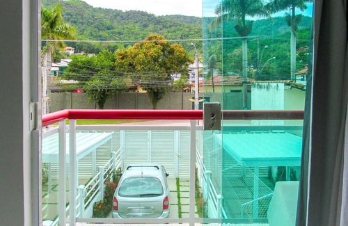 Engenho do Mato Casa | Casa com piscina e churrasqueira em Niterói/RJ