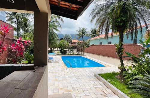 Morada da Praia Casa | Casa com piscina e churrasqueira próximo à praia