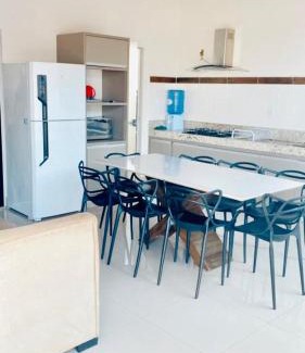 Setor Lagoa Quente Casa | Casa com piscina e duas suítes perto do Parque Lagoa Quente