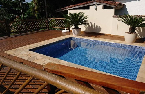 Veloso Casa | Casa com piscina e lazer completo em Ilhabela SP