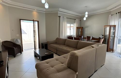 Indaia Casa | Casa com piscina em Bertioga -SP (1)