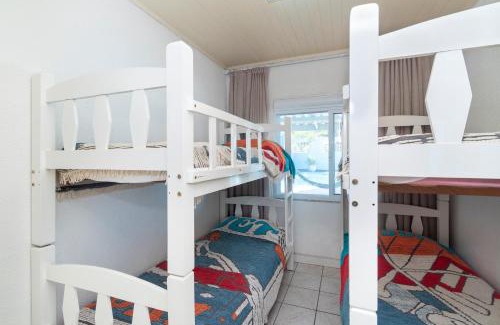 Morrinhos Casa | CASA COM PISCINA EM MORRINHOS - RUA HORTÊNCIA