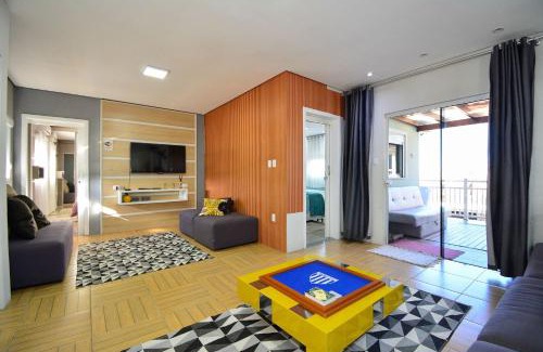 Alto Ribeirao Leste Casa | Casa com Piscina no Ribeirão da Ilha - SDI013
