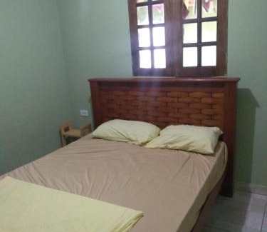 Surubim Casa | Casa com quartos privados e ambientes partilhados