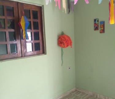 Surubim Casa | Casa com quartos privados e ambientes partilhados