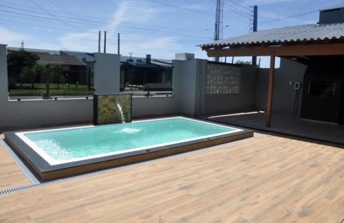 Capao da Canoa Casa | Casa Com Quatro Dormitórios Pertinho Do Mar Em Capão Da Canoa