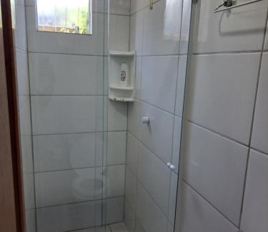 Rio Vermelho Norte Casa | Casa com trilha para praia 2 quartos com garagem privativa