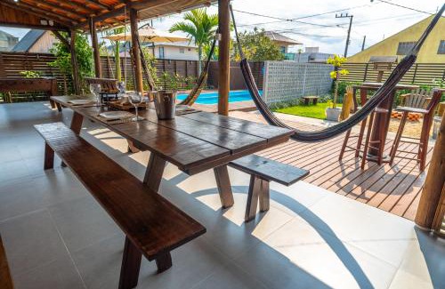 Barra Velha Casa | Casa com Varanda Incrível - Sinuca, Pepolim, Piscina, Praça de Fogo - Próximo ao Parque Beto Carrero World