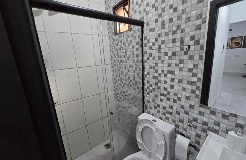 Aparecida de Goiania Casa | Casa completa dois quartos, com ar condicionado, churrasqueira, garagem