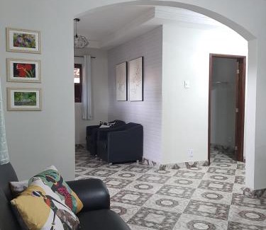Campos Casa | Casa completa e ampla com Wi-Fi e garagem para dois veículos