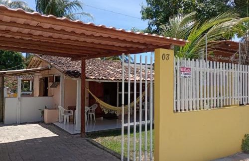 Coroa Vermelha Casa | Casa completa na perto da Praia de Coroa com estacionamento exclusivo
