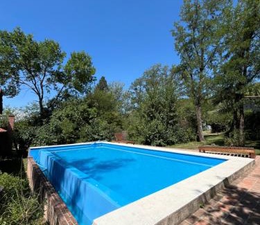Ascochinga Casa | Casa completa con piscina y quincho en Ascochinga, 4 habitaciones, zona golf