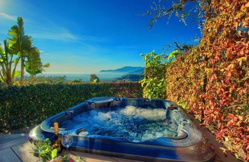 Bordighera Casa | Casa con 2 camere da letto,piscina jacuzzi AC wifi e bici elettriche