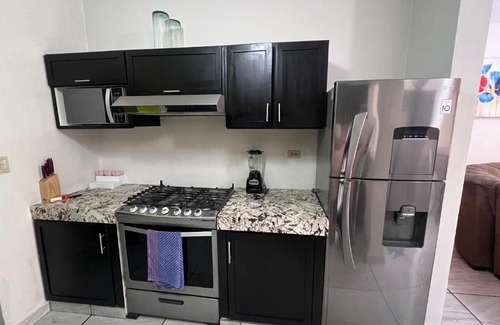 San José del Cabo Casa | Casa con alberca y entrada independiente