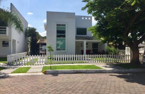 Atlixco Casa | Casa con Alberca para 12 personas en Club de Golf el Cristo