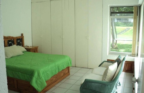 Xochitepec Casa | Casa con alberca y hermosos jardines en condominio, Santa Fe, Xochitepec Morelos