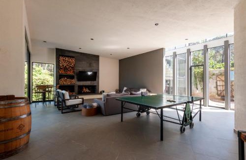 Valle de Bravo Casa | Casa con amplia terraza y jacuzzi en Avándaro