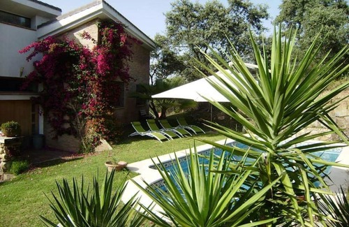 Guillena Casa | Casa con encanto frente al lago