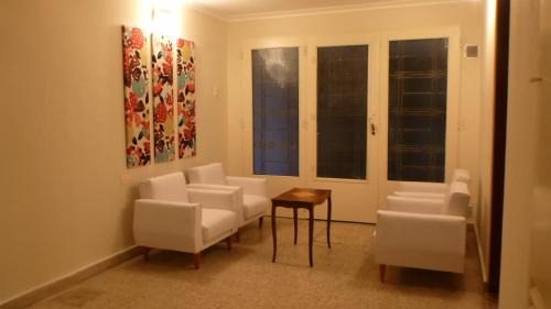 La Plata Apartamento | Casa con garage y patio - 6 personas - 26 y 45