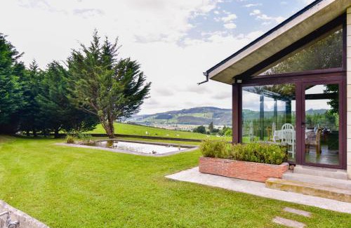 Villaescusa Casa | Casa con gran jardín y piscina en Cabarceno
