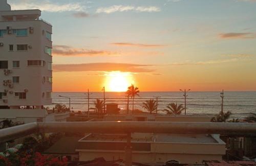 Bahía de Caráquez Casa | Casa con Habitaciones cerca de la playa