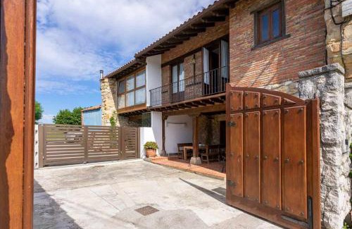 Miengo Chalet De Esquí | Casa con jardín cerca de la playa - El porton
