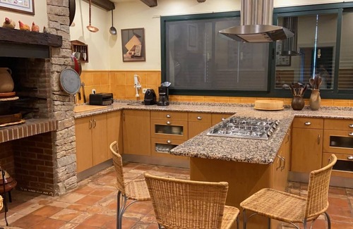 El Barraco Casa | Casa con magníficas vistas y acceso privado al embalse del Burguillo