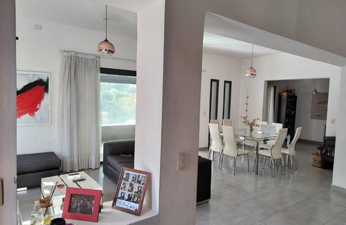 Villa Allende Villa | Casa con Pileta , en Terrazas de Villa Allende