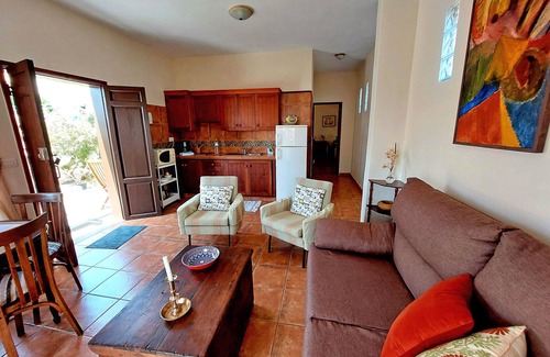 Breña Baja Casa | Casa con piscina compartida cerca de Santa Cruz de La Palma