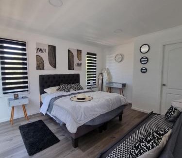 Puchuncavi Casa | Casa con Piscina en Valle Alegre