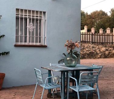 Almodovar del Río Villa | Casa con piscina de agua salada Villa Pepucho 2