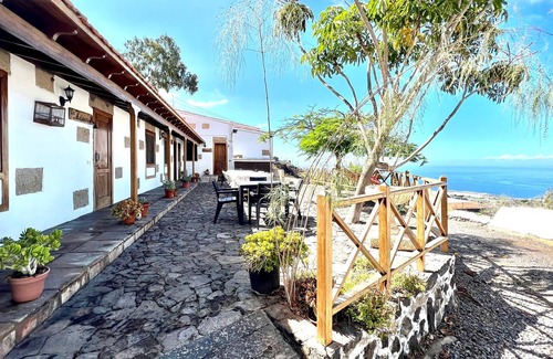 Guía de Isora Cabaña | Casa con piscina compartida vista directa al Mar